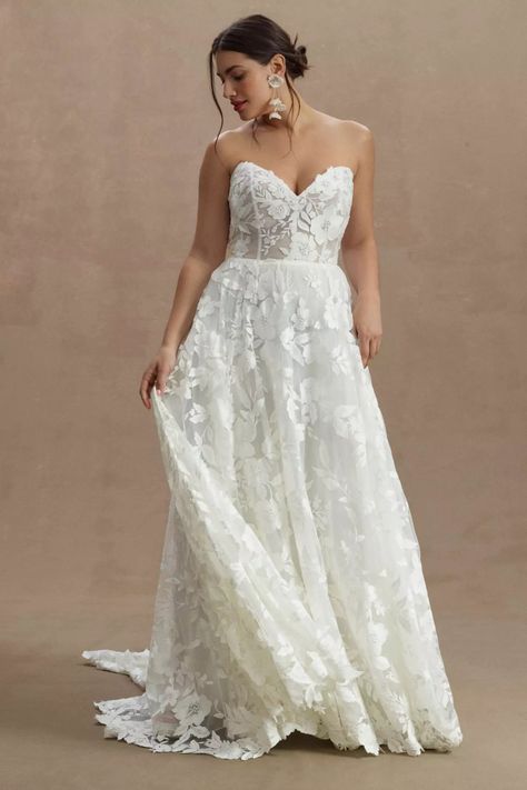 Jenny Yoo at Anthropology Lace Corset Wedding Dress, Anthropologie Wedding Dress, Strapless Wedding Dresses, Wedding Gown A Line, Lace Wedding Gown, Casablanca Bridal, Drape Gowns, Anthropologie Wedding, Floral Wedding Dress