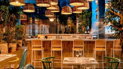 Our new favourite date night spot. Garden Luxury, How To Pop Ears, The Conduit, Breakfast Restaurants, Luxury London, Rooftop Restaurant, Sustainable Food, London Restaurants, Seasonal Ingredients