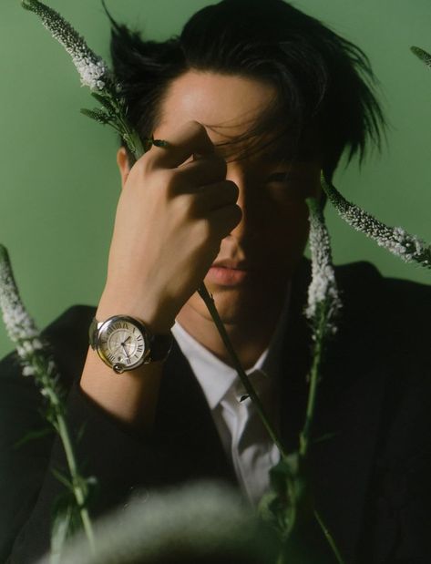 Cartier Watch for Augustman by Shawn Paul Photography by Shawn Paul Tan Styling Daryll Alexius Yeo Augustman June July Issue Editorial Spread 2021Green Studio Floral Foliage Luxury Watch Aloysius Chua Now Model Management Fashion Magazine Soft Lighting Colorama #shawnpaulphotography #shotbyshawnpaultan #spp #editorial #fashion #magazine Watch Model Photography, Watch Shoot Photography, Watch Photography With Model, Watch Editorial, Watch Fashion Editorial, Male Magazine Cover Photo Shoot, Watches Editorial Photography, Cartier Ballon Bleu, Mix Match Outfits