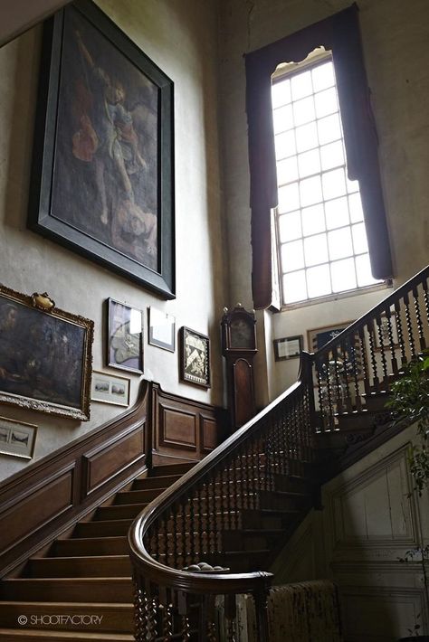 Framlingham, Suffolk. Elizabethan manor house | Inside the Manor ... Dark Academia House, Manor Aesthetic, Academia House, Manor House Interior, Manor Interior, English Manor Houses, Dream Future, English Manor, English Country House