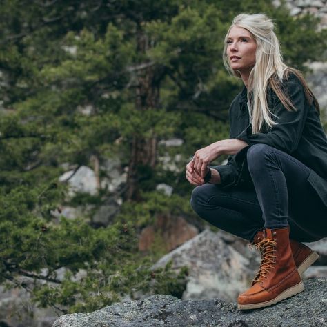 Filson Redwing Outfit Women, Women Red Wing Boots Outfit, Duluth Womens Outfits, Womens Red Wing Boots Outfit, Womens Redwing Boots Outfit, Redwing Boots Outfit Women, Ukraine Outfits, Red Wing Boots Outfit Women, Rugged Style Women