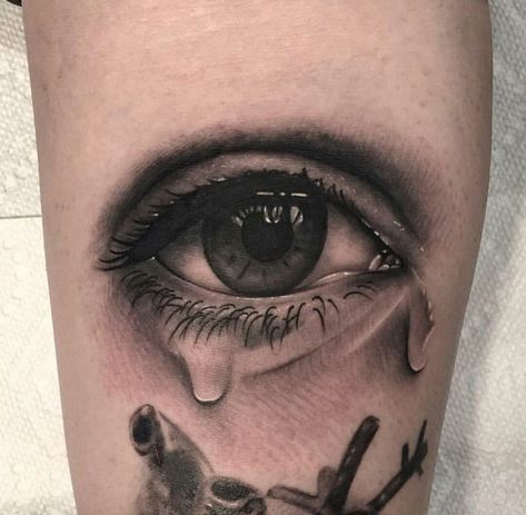 Pin by Hayri Mintaş on tattoos | Eye tattoo, Realistic eye tattoo, Picture tattoos Horror Tattoo Ideas For Men, Tattoo Eyes Realistic, 2 Eyes Tattoo, Eye Tattoo Realistic, Ojo Tattoo, Realistic Eye Tattoo, Hand Tattoo Designs, Incredible 2, Egyptian Tattoo Sleeve