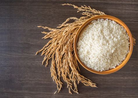 Carbs in Rice: Is It Safe to Eat Rice on a Low-Carb Diet? Benefits Of Rice, Rice Plant, Program Diet, Rice Mill, Arroz Frito, Rice Varieties, Almond Flour Recipes, Long Grain Rice, Perfect Keto