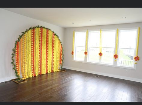 Haldi Decor At Home Backdrops, House Warming Decorations Indian Usa, Indian Housewarming Decoration In Usa, House Warming Decoration Ideas In Usa, House Warming Decorations Indian In Usa, Housewarming Decorations Indian In Usa, House Warming Decorations Indian Simple, Indian House Warming Decoration, Pooja Backdrops