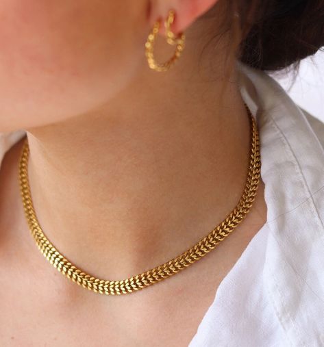 Gold plated Stainless steel  17 inch + 1.7 inch Girls Gold Chain Design, Girls Gold Chain, Woven Choker, Choker Necklace Designs, Chunky Choker, Thick Chain Necklace, Woven Necklace, Chain Women, Waterproof Jewelry