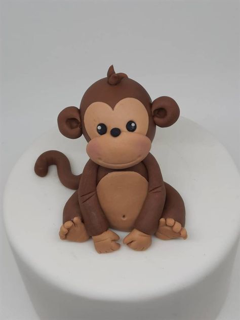 Monkey Topper, Monkey Cake Topper, Fondant Monkey, Monkey Birthday Cakes, Cake Monkey, Fondant Elephant, Safari Cupcakes, Elephant Cake Toppers, Monkey Animal