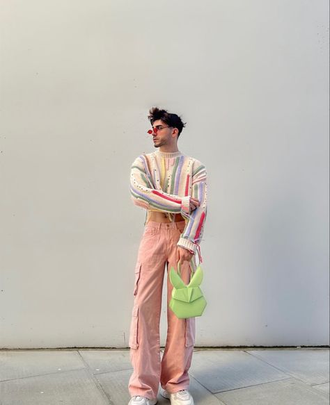 Maximalism Fashion Men, Men’s Pastel Outfits, Genderless Fashion Aesthetic, Feminine Outfits Men, Mens Feminine Fashion, Queer Mens Fashion, Gen Z Fashion Men, Men Fashion 2024, Colorful Mens Outfits