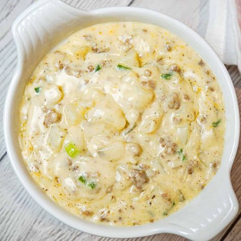 How to Make Cheesy Hamburger Potato Soup - THIS IS NOT DIET FOOD Cheesy Hamburger Soup, Cheeseburger Potato Soup, Creamy Hamburger Potato Soup, Cheesy Hamburger Potato Soup, Creamy Turkey Soup, Hamburger Potato Soup, Easy Hamburger Soup, Food Thoughts, Creamy Soup Recipes