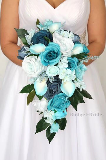 Turquoise Wedding Bouquet Rustic, Tiffany Blue Wedding Bouquet, Teal Blue Wedding Bouquet, Tiffany Blue Winter Wedding, Aqua Flower Bouquet, Teal And White Wedding Theme, Light Teal Wedding Colors, Teal Blue Color Combinations, Silver And Turquoise Wedding