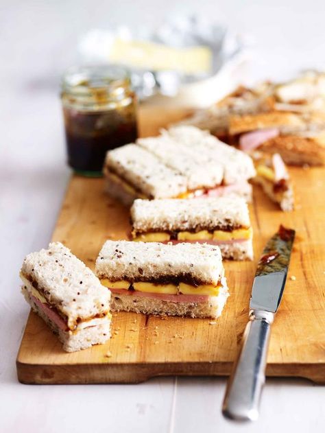 Sandwich Tier Trays, Sandwich Fillings Ideas High Tea, Classic Tea Sandwiches, Sandwich Display Ideas, Finger Sandwiches Party Appetizers, High Tea Sandwiches Fillings, Scone Sandwiches, Afternoon Tea Sandwiches Fillings, Tea Sandwiches Recipes Easy