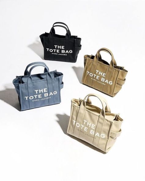 The Tote Bag Marc Jacobs, Marc Jacobs The Tote Bag, Marc Jacobs Tote Bag, Tods Bag, Luxury Designer Bags, Chic Purses, Summer Palette, Cake Bag, Expensive Bag