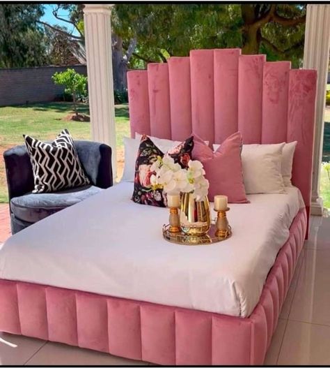 Girly Bed Frame, Pink Headboard Bedroom Ideas, Bedframe Ideas, Glamorous Room, Bedroom Interior Design Ideas, Pink Bed, Bed Headboard Design, Small Room Design Bedroom, Corner Sofa Design