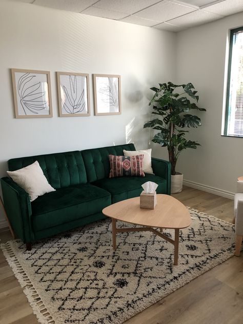 Green Sofa Aesthetic Living Room, Green Sofa Small Living Room, Green Sofa Design Living Rooms, Carpet With Green Sofa, Green Couch Office Ideas, Green Interior Design Living Room, Dark Green Sofa Living Room Ideas, Green Apartment Decor, Green Sofa Living Room Ideas