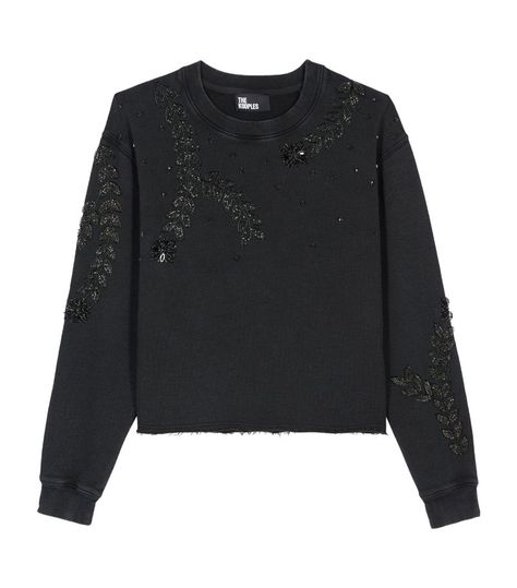 Find THE KOOPLES Bijou Embroidery Sweatshirt on Editorialist. Here, The Kooples transforms the classic sweatshirt into a statement layer. Utilising tonal sparkling rhinestones, the bijou appliqué sparkles under the sun and camera flashes, adding an intriguing contrast to the washed cotton fleece for a look that's unmistakably The Kooples. Rhinestone Sweatshirt, Camera Flashes, Sophie Bille Brahe, Classic Sweatshirt, Embroidery Sweatshirt, The Kooples, Red Hoodie, Luggage Accessories, Pink Hoodie