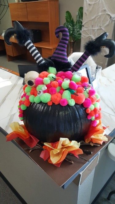 Witch Cauldron Pumpkin Decorating, Carveless Pumpkin Decorating, Pumpkin Decorating Caldron, Witches Cauldron Pumpkin Decorating, Carveless Pumpkins, Bedazzled Pumpkin Ideas, Witches Brew Pumpkin Decorating, Pumpkin Painting Ideas Witch, Cauldron Pumpkin Decorating