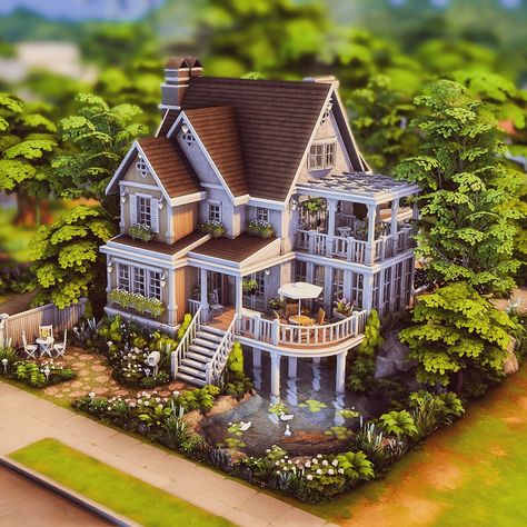 Heeelloooo everyone!! 💚 My newest basegame house! A dream home for a family of five! Surrounded by trees and plants, perfect for being happy! Check out my latest speed build for it on my YouTube channel. I hope you enjoy it. ▶ Link in Bio ❤️✨🌺❤️✨🌺❤️✨🌺 ✨No CC ✨30x20 (Willow Creek) ✨3x🛌 ✨2x🚽 ✨Edit done with Photoshop/ Lightroom ❤️✨🌺❤️✨🌺❤️✨🌺 #thesims4builds #thesims4homes #showusyourbuilds #sccregram #somesimlishbuild #simstagram #thesims #sims #thesims4 #ts #ts4 #thesims4house #simsbuild... Sims 4 Family House Exterior, House Exterior Plans Layout, Sims Dream House, Sims Front Yard Ideas, Sims Houses No Cc, Cute Houses Sims 4, Build Inspo Sims, Starter House Sims 4 Floor Plan, Sims 4 Three Bedroom House