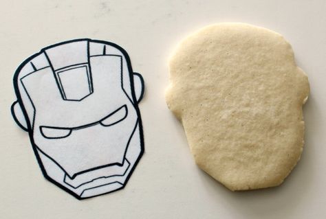 Iron Man Cookies_Sweetsugarbelle1 Iron Man Cookies Decorated, Iron Man Cookies, Kopykake Projector, Diy Superhero Birthday Party, Avengers Cookies, 4h Fair, Avengers Birthday Party Decorations, Superhero Cookies, Pico Projector