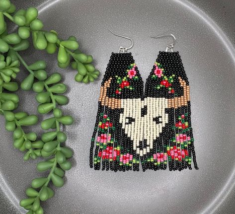 Seed Bead Earring, Diy Seed Bead Earrings, Seed Bead Jewelry Patterns, Earrings Western, Bead Loom Pattern, Bead Earring, Beaded Fringe Earrings, Seed Beading, Seed Bead Patterns