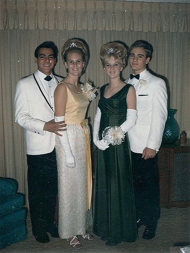 60s Prom, Prom Prep, Prom Picture, High School Prom, School Prom, Fashion 1960s, Prom Queen, The Prom, Swinging Sixties