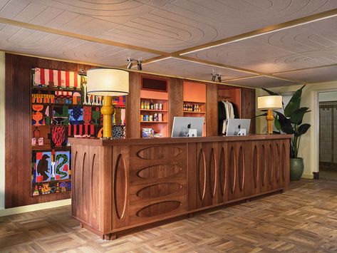 S House Lobby, Hoxton Hotel, Hotel Hoxton, Art Deco Elements, The Hoxton, Lobby Lounge, Timber Panelling, Hotel Reception, Warm Colour Palette