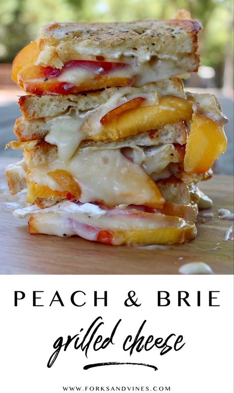 Peach Brie, Peach Grilled, Peaches Grilled, Grilled Cheese Recipes Gourmet, Brie Grilled Cheese, Fancy Grilled Cheese, Buttered Bread, Vegetarian Sandwiches, Grill Cheese