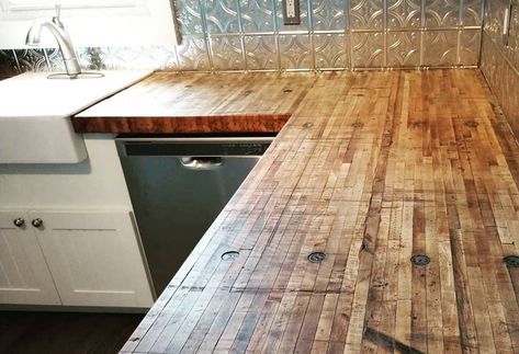 Replacing Kitchen Countertops, Rustic Kitchen Cabinets, Kitchen Countertop Materials, Home Remodeling Diy, Diy Remodel, Counter Tops, Counter Top, Rustic Dining Table, Rustic Kitchen