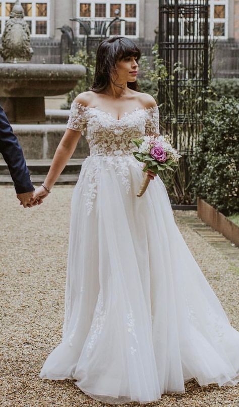 Plus Size Wedding Dresses For Short Brides, Wedding Dress Large Chest, Off Shoulder Sleeve Wedding Dress, Midsize Bride, Wedding Renewal Dress, Plussize Weddingdress, Lace Plus Size Wedding Dress, Ball Gown Off Shoulder, Wedding Dress Cheap