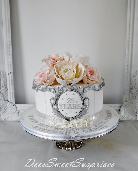 Silver Wedding Anniversary Cake, 25th Anniversary Cake, 25th Wedding Anniversary Cakes, 25 Anniversary Cake, 25th Wedding Anniversary Party, 25th Anniversary Party, Cake With Flowers, Wedding Anniversary Cakes, Wedding Anniversary Cake