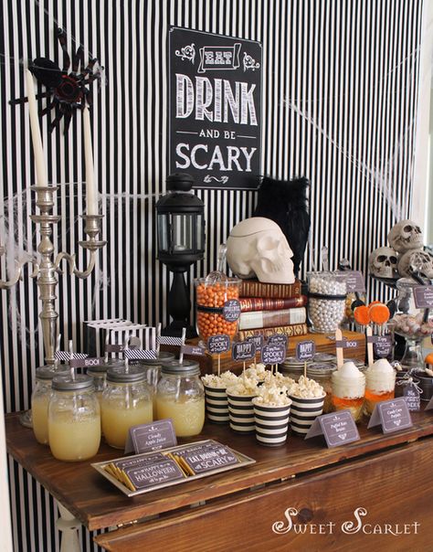 Eat, Drink & Be Scary Halloween Party Dessert Table, Halloween Desserts Scary, Halloween Party Desserts, Diy Halloween Home Decor, Halloween Dessert Table, Halloween Candy Bar, Halloween Chalkboard, Eat Drink And Be Scary, Dulces Halloween