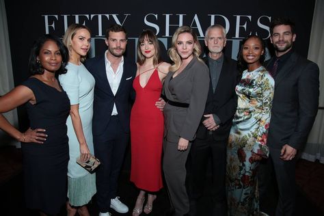 The cast of #FiftyShadesFreed | L.A Premiere ❤ Dakota Johnson Fifty Shades, Fifty Shades Cast, 50 Shades Freed, Red Carpet Couture, Laters Baby, Dakota Johnson Style, Fifty Shades Movie, Fifty Shades Freed, 50 Shades Of Grey