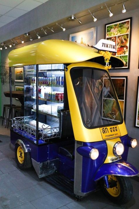 Calgary Restaurants, Thai Cafe, Restaurant Trends, Street Food Design, Bike Food, Mobile Food Cart, Food Cart Design, Thai Street Food, Tuk Tuk