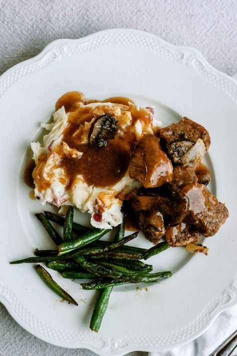 Slow Cooker Beef Sirloin Tips and Gravy Recipe Sirloin Beef Tips, Easy Gravy Recipe, Beef Tips And Gravy, Sirloin Tips, Six Sisters Stuff, Easy Freezer Meals, Six Sisters, Beef Sirloin, Beef Tips