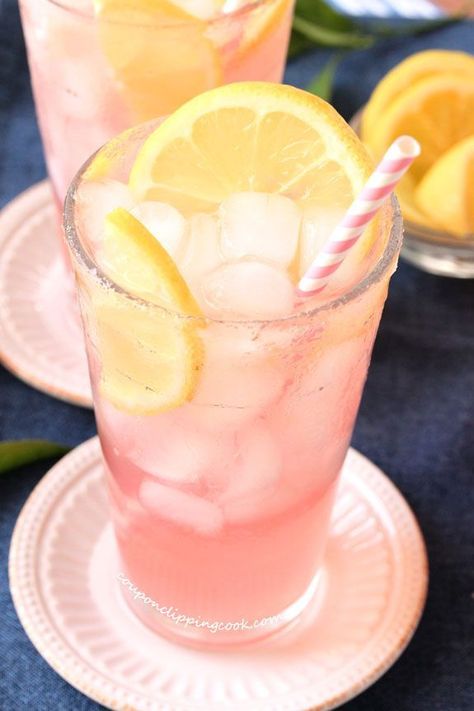 Pink Lemonade Cheesecake, Pink Lemonade Cookies, Blue Punch Recipe, Pink Lemonade Vodka, Pink Lemonade Cake, Pink Lemonade Recipes, Pink Lemonade Cupcakes, Pink Drink Recipes, Pink Lemonade Party