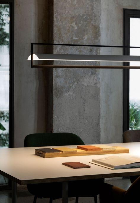 vibia-the-edit-rethinking-work-spaces-kontur-1 Office Pendant Lighting, Vibia Lighting, Office Light, Office Lamp, Contemporary Light Fixtures, Interior Design Guide, Working Remotely, Lighting Plan, Lighting Concepts