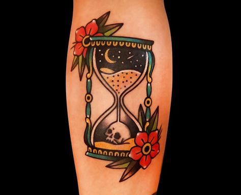 Hour Glass Hand Tattoo, Old School Hourglass Tattoo, Neo Traditional Hourglass Tattoo, Hour Glass Tattoo Traditional, American Traditional Hourglass Tattoo, Hour Glass Tattoos For Women, Traditional Hourglass Tattoo, Annie Tattoo, Hourglass Tattoo Feminine