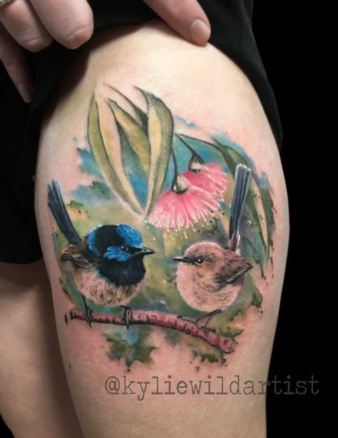 Cute pair of little Superb Fairy Wrens thigh tattoo in a painterly style by Kylie Wild Heslop Tattoo Artist, Canberra, Australia www.artgonewild.com.au Tattoos For My Kids, Bombshell Tattoo, Grandparent Tattoo, Wren Tattoo, Chickadee Tattoo, Tattoo Leaves, Polar Bear Tattoo, Bird Tattoo Sleeves, Live For The Moment