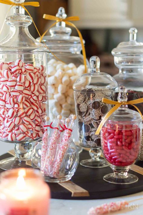 Kitchen Island Candy Bar for Christmas Christmas Candy Apothecary Jars, Candy Centerpieces For Christmas, Bar Counter Christmas Decor, Holiday Candy Bar Buffet, Christmas Candy Display Ideas, Christmas Decoration Kitchen Island, Kitchen Island Food Display Party Christmas, Christmas Buffet Centerpieces, Christmas Bar Table Decor