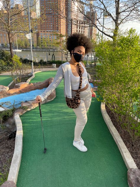 Mini golfing outfit, comftarble but cute Mini Golfing Outfit, Mini Putt Date Outfit, Cute Outfits For Mini Golf Date, Miniature Golf Date Outfit, Mini Golf Date Outfit, Mini Golf Friends, Shein Outfits, Mini Golf, Date Outfits