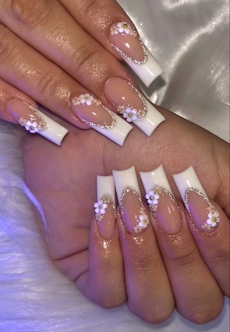 Birthday Nails Tapered Square Medium, Medium Length Nails Acrylic 3d Flowers, Acrylic Nails Jewels Rhinestones, Nail Inspo With Gems Simple, Cute Short Birthday Nails Acrylic, Nails With An L Initial, Acrylic Nails January 2024, 15 Rings Quinceanera Silver, Cap And Gown Nails