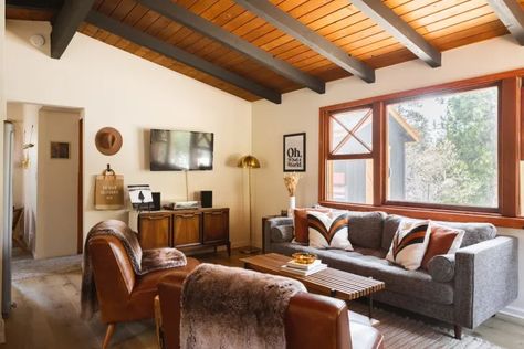 Small 1970s Inspired California Cabin Photos | Apartment Therapy Cabin Couch, Modern Cabin In The Woods, California Cabin, Mid Century Cabin, Retro Cabin, Boho Cabin, Cabin Photos, Big Bear Cabin, Big Bear California