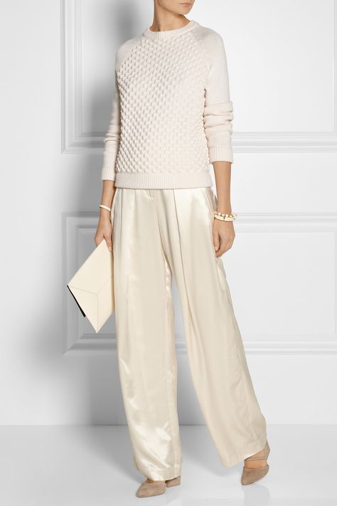 By Malene Birger Cosyna High Waisted Silk Satin Pants in Beige (Neutrals) | Lyst Satin Pants Outfit Casual, Silk Pants Outfit, Satin Pants Outfit, Outfits 2014, Winter Pants Outfit, Alexander Wang Shoes, Winter Trousers, Satin Trousers, Party Pants