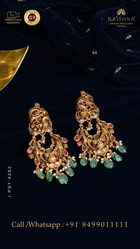 Nakshi Earrings Gold, Nakshi Earrings, Big Earrings Gold, Gold Cat Earrings, Ear Jewellery, Ear Tops, Indian Bridal Jewelry, Bridal Jewellery Earrings, Temple Jewelry Necklace