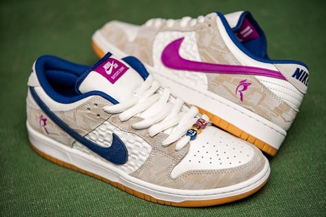 Rayssa Leal X Nike SB Dunk Low | Spotlight | Tactics Nike Sb Nyjah 3, Nike Sb Dunk Low Strangelove, Nike Sb Ishod, Nike Sb Dunk, Nike Sb Dunk Low Pro, Urban Bags, Skate Man, Nike Sb Zoom, Women Skates