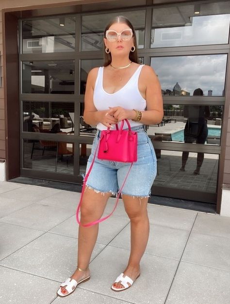 Plus-koon Muoti, Everyday Outfits Summer, Atlanta Fashion, Mode Zara, Summer Outfit Ideas, Jumpsuit Outfit, Classy Casual Outfits, Outfit Trends, Pink Purse