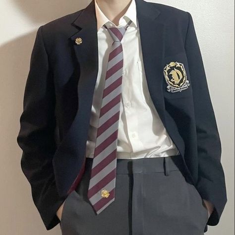 Private School Uniforms, Boarding School Aesthetic, Royal Elite Series, Academy Uniforms, School Uniform Fashion, School Uniform Outfits, Boys Uniforms, Boys School Uniform, Elite Series