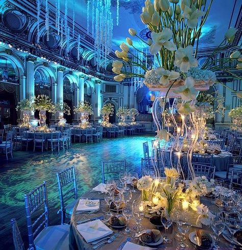 Underwater wedding decor Sea Wedding Theme, Little Mermaid Wedding, Wedding Reception Lighting, Flowers And Candles, Sea Wedding, Blue Wedding Inspiration, Blue Lighting, Under The Sea Theme, Table Set Up