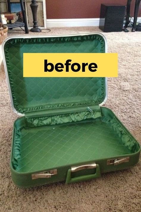 Old Suitcases Repurposed, How To Make A Dog Bed, Dogs Beds Ideas, Old Suitcases Repurposed Diy Ideas, Vintage Suitcases Repurpose, Old Suitcase Decor, Dog Bed Ideas For Living Room, Dog Bed Ideas Diy, Suitcase Upcycle Diy Projects