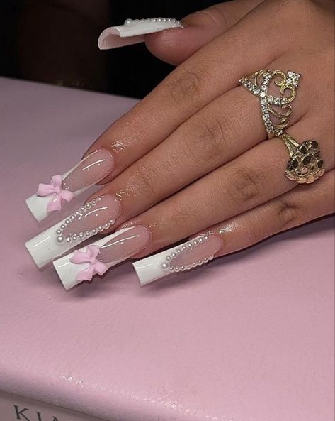 Girly Acrylic Nails, Simple Acrylic Nails, Acrylic Nails Coffin Pink, Soft Nails, Long Square Acrylic Nails, Unique Acrylic Nails, Bling Acrylic Nails, Gem Nails, Pink Acrylic Nails