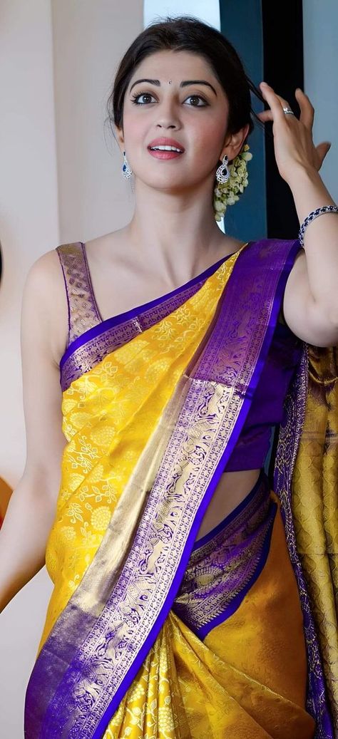 Pranitha Subhash, Hot Skirts, Indian Beauty Saree, Bollywood Actress, Dj, Saree, Actresses, Beauty