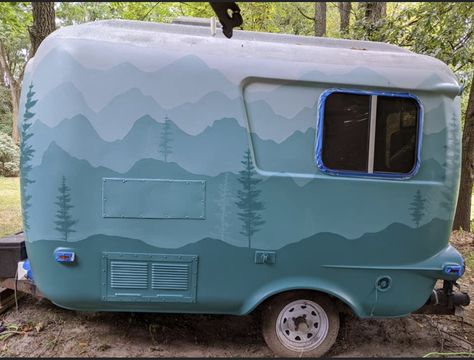 Paint Camper Exterior, Camper Painting Exterior, Camper Airbnb, Aframe Camper, Painted Camper, Camper Painting, Caravan Exterior, Camper Exterior, Small Trailers